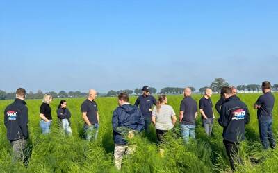 Van kantoor naar het veld